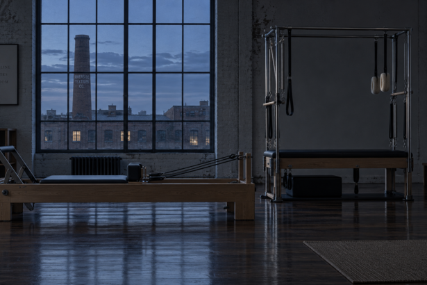 Pilates en Sabadell con método clásico y aforos publicados, grupos de cuatro, hot pilates y la única sala de barre de la ciudad