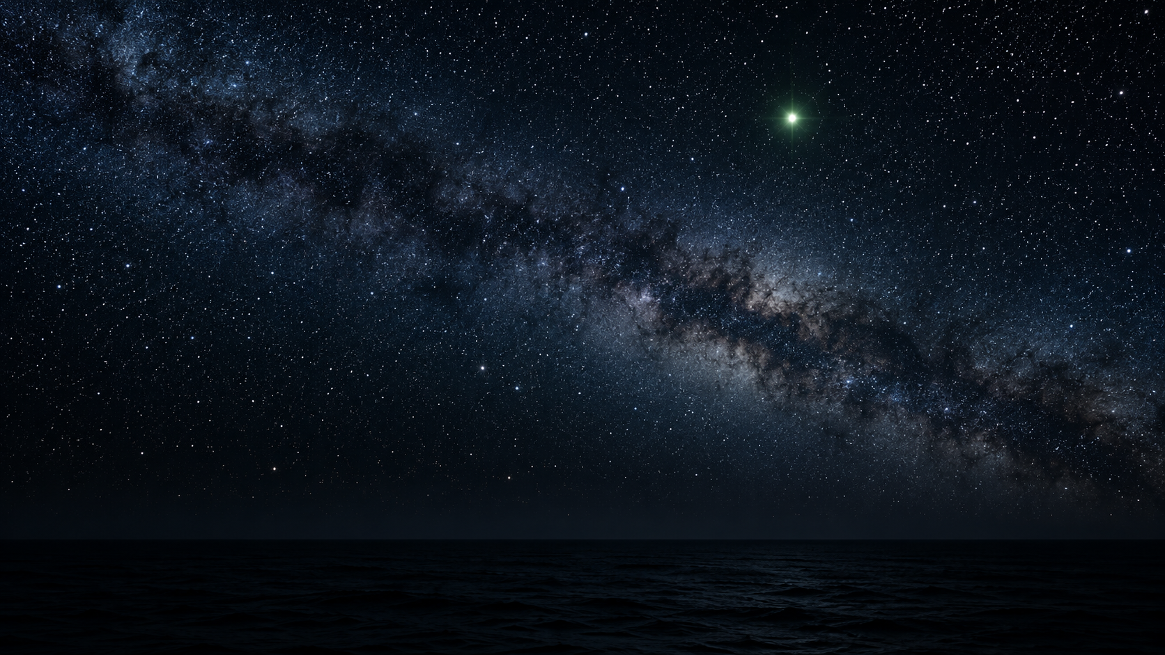 Cielo nocturno profundo lleno de estrellas sobre una línea de mar oscura, con una estrella que brilla más que las demás