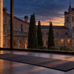 Yoga en Alcalá de Henares, tres escuelas que no venden terapias, del estudio con Iyengar y yoga oncológico del centro a la asociación que sigue una sola tradición desde 2007
